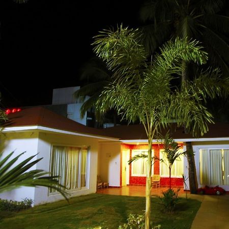 Paparazzi Resort Baga Ngoại thất bức ảnh